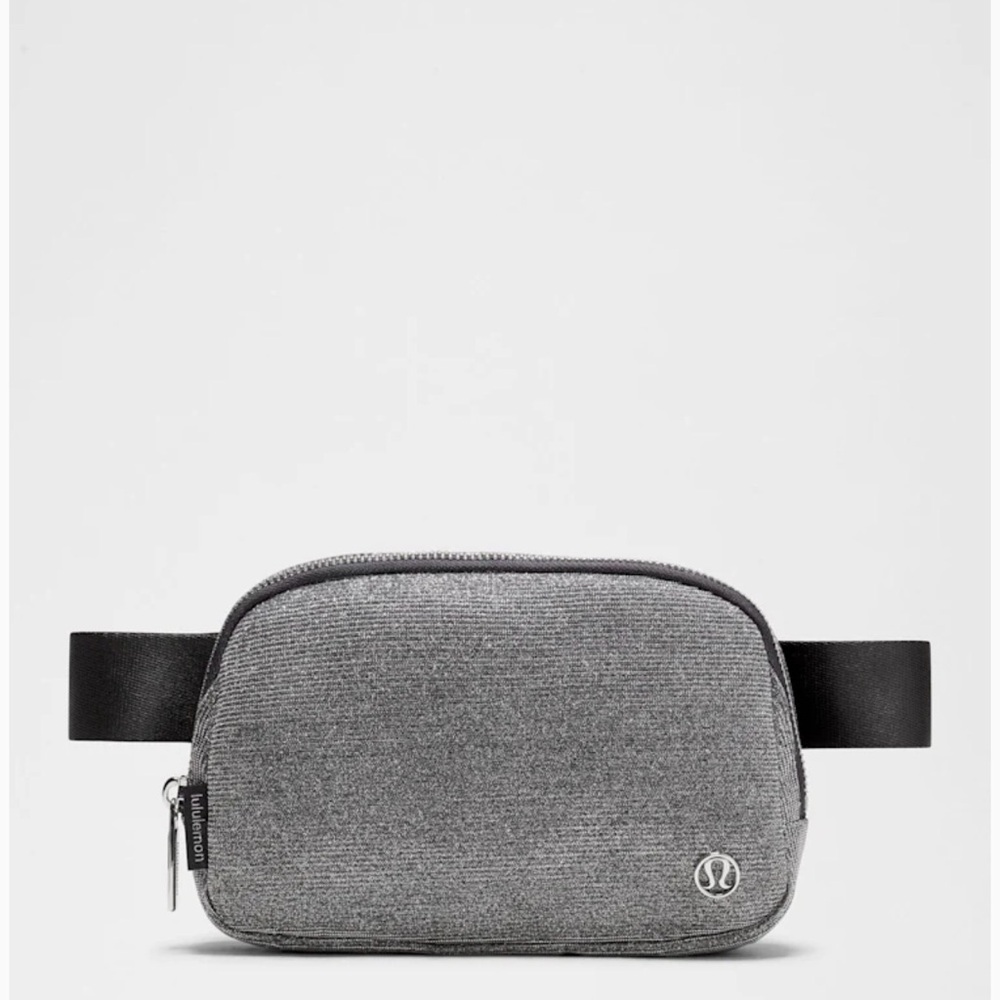 lululemon athletica Everywhere Belt Bag *Glitter one size DKSV/GGRE/SLVR